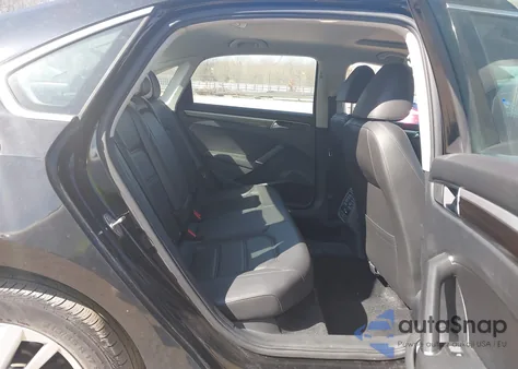 2018 Volkswagen Passat 2.0T Se from USA, damaged, VIN 1VWBA7A30JC039904